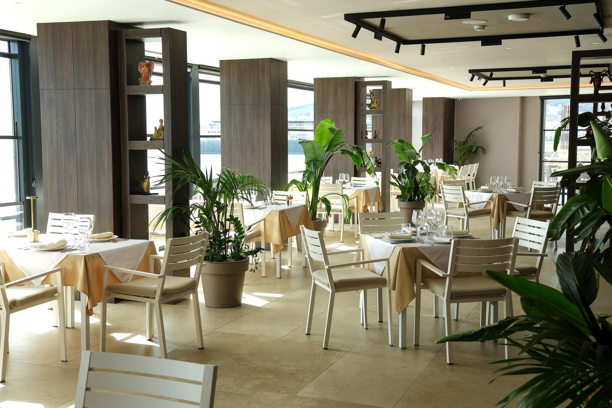 Joelle Premium Hotel Sarandë 外观 照片